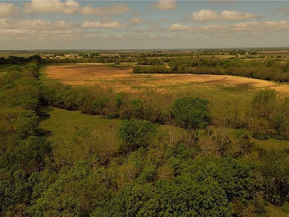 4th image of 624 Ohio Rd