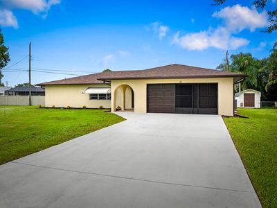 104 Lomas Court, Port Saint Lucie, FL, 34952