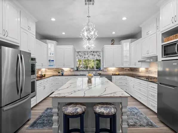 8504 Prince William Ct, Montgomery, TX 77316