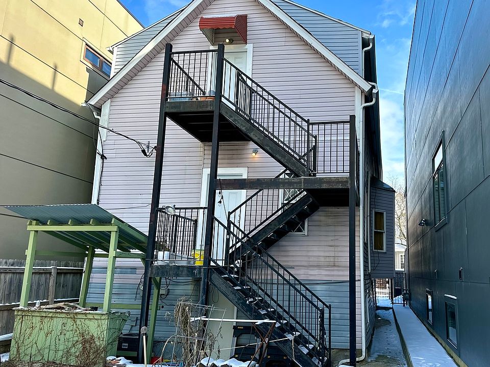 2nd image of 1732 N Campbell Ave