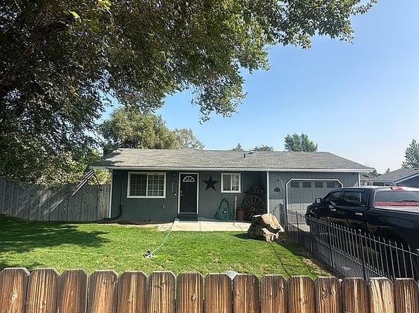 2651 SW Glacier Ave