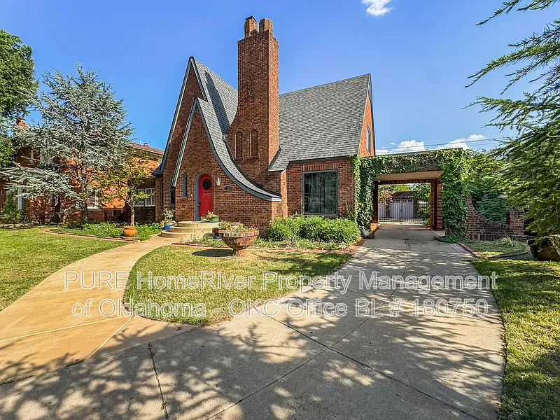 2730 NW 17th St