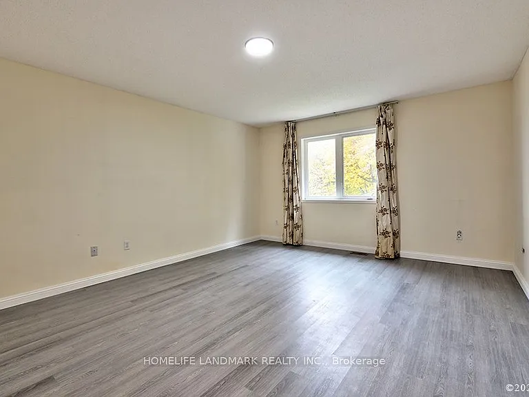 149 Shepton Way — Photo 15