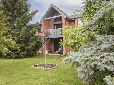 N58W23815 Hastings COURT #8, Sussex, WI, 53089