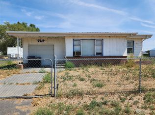 719 Winona St, Moses Lake, WA 98837
