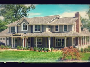 17 S 5th St, Park Ridge, NJ 07656