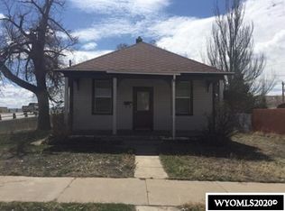 602 W Cedar St, Rawlins, WY 82301