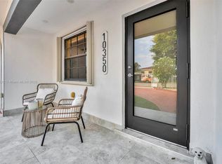 10350 SW 30th St, Miami, FL 33165