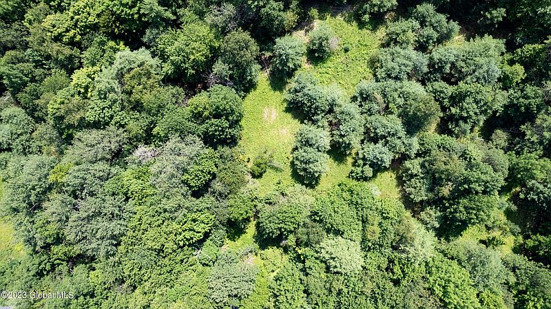 2nd image of L20 Louis Waite Road