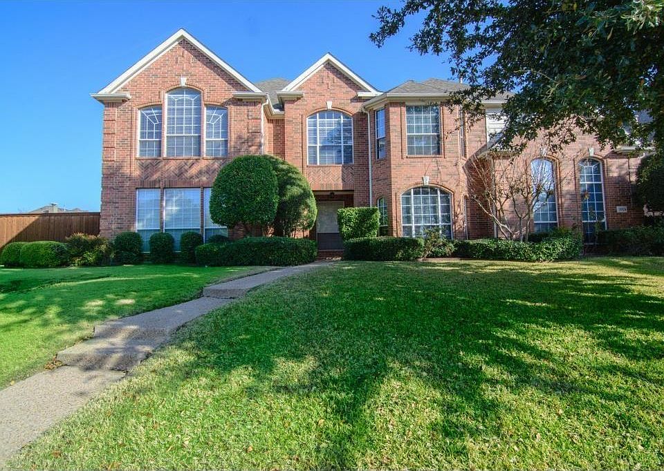 1st image of 3928 Creek Crossing Dr