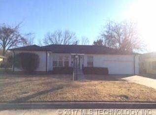 731 W 24th St, Ada, OK 74820
