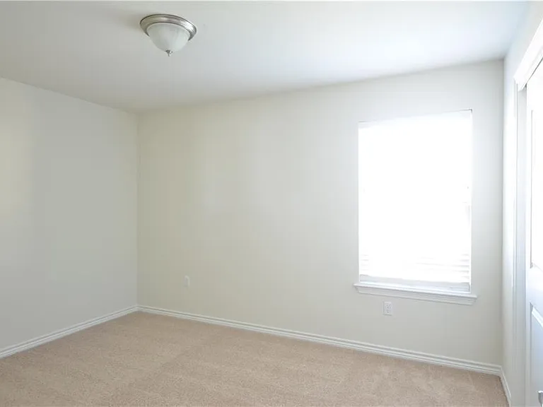 14403 McCoy Loop — Photo 26