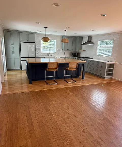 13247 Clyde Park Ave — Photo 4
