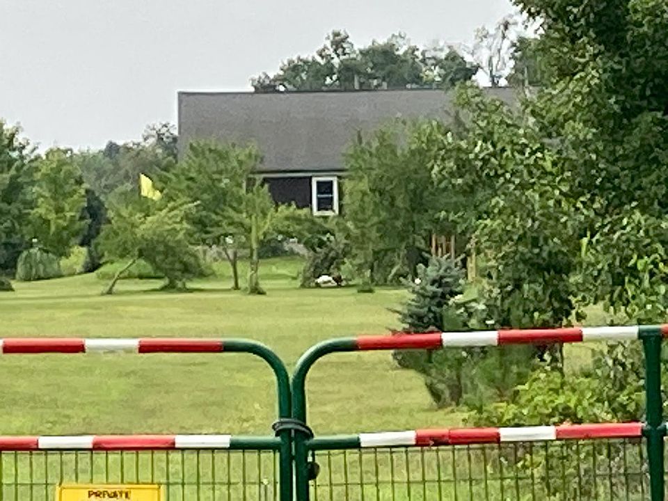 2nd image of 7308 Sharon Hollow Rd