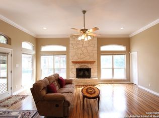 106 Turkey Ridge Dr, La Vernia, TX 78121