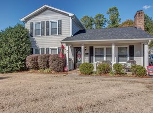 917 Cathedral Dr, Belmont, NC 28012