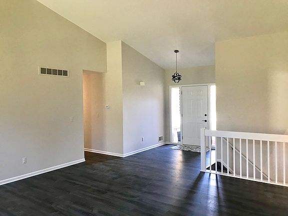 5th image of 12234 Windcliff Dr