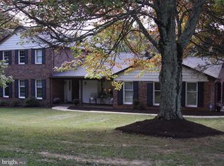 14220 Manor Rd, Phoenix, MD 21131