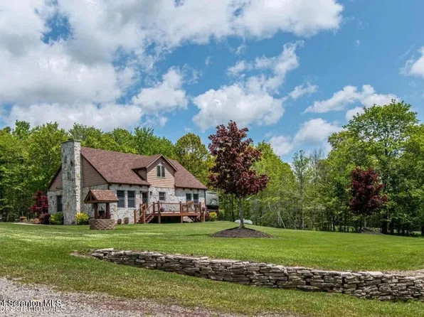 5955 State Route 247, Clifford Township, PA 18421