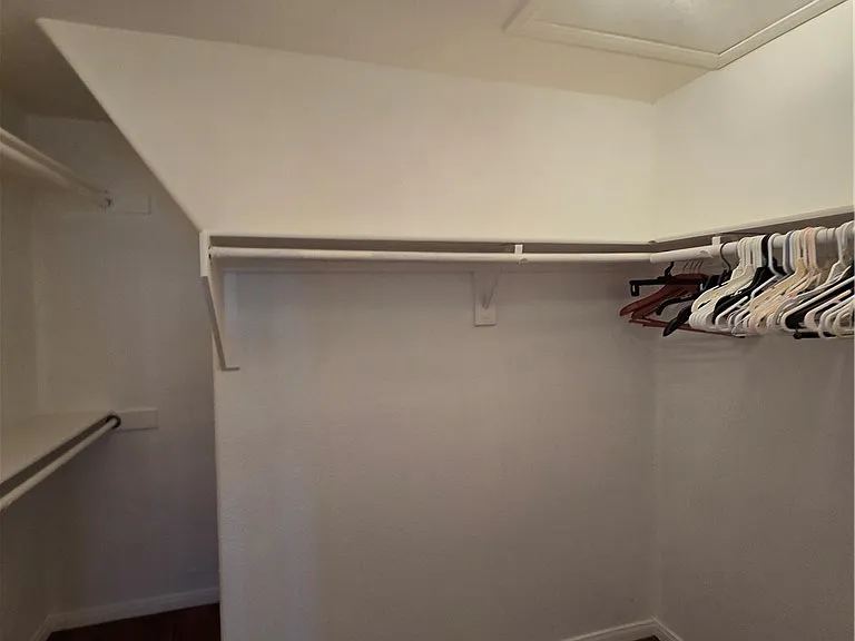 2232 Alanhurst Dr — Photo 27