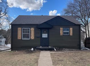 3902 N 54th St, Omaha, NE 68104