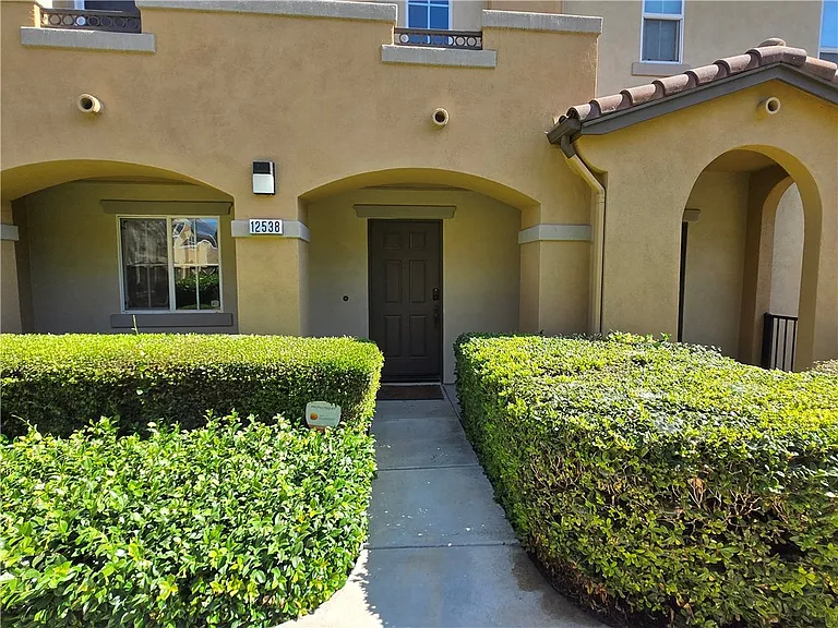 12538 Tavira Ln — Photo 2