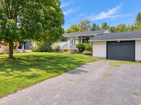 14 Maitland St, Ottawa, ON K0A 2Z0