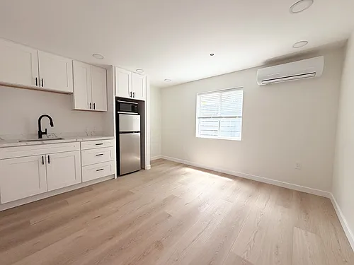 6602 Manning St #1 Photo 1