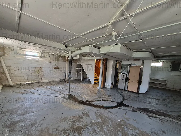 137 Hope Ave — Photo 21
