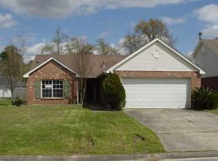 1413 Devonshire Dr, Slidell, LA 70461