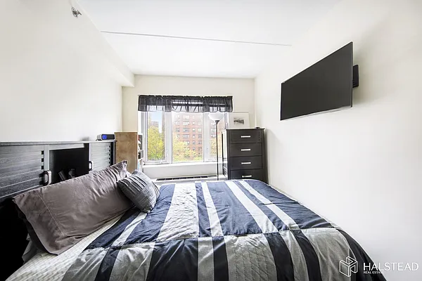 Rented by Halstead Real Estate | media 25