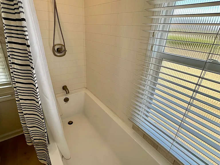 1330 River Rd — Photo 29