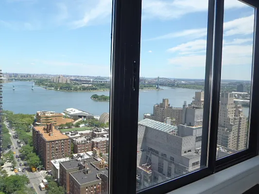 Rented by Domain Properties | media 6