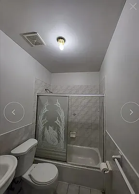 Rented by Voro New York | media 13