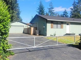 210 NE Larson Lake Ln, Belfair, WA 98528