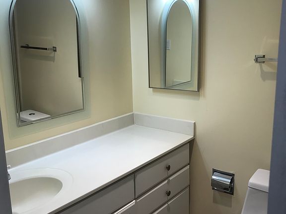 4th image of 7501 Democracy Blvd #318B