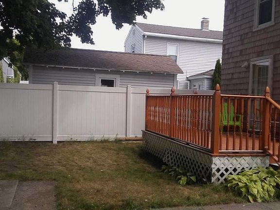3rd image of 11 Parker Ct