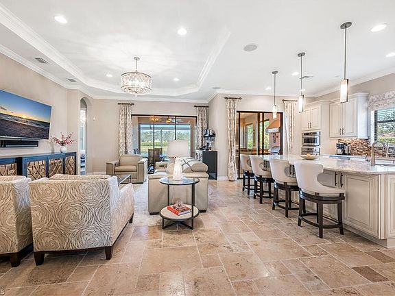 4th image of 9585 Campanile CIR