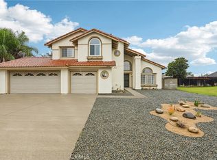 1044 N Mulberry Ave, Rialto, CA 92376