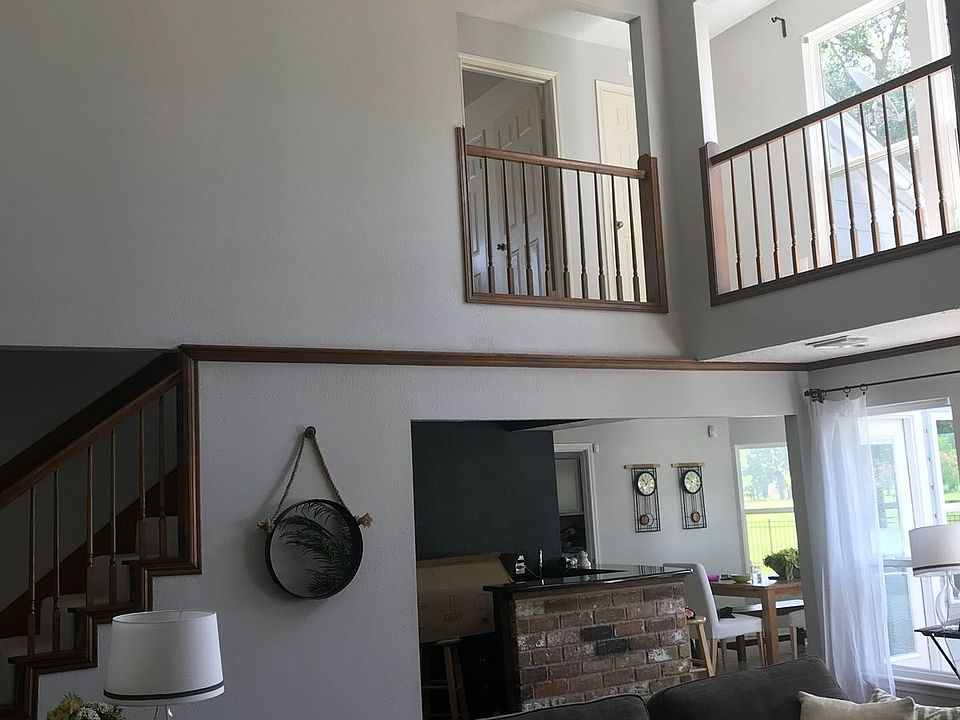 1st image of 7807 Pinehurst Shadows Dr
