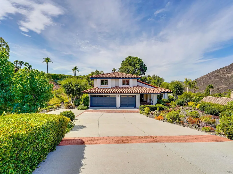 3302 Vista Rocosa