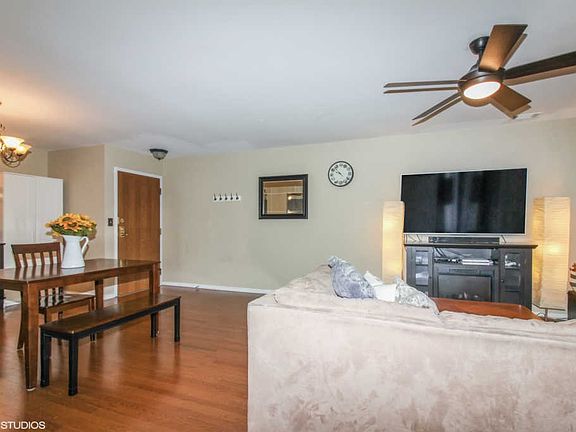 4th image of 7525 Nantucket Dr APT 209