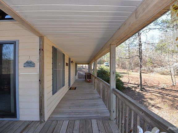 5th image of 104 Woodslake Dr