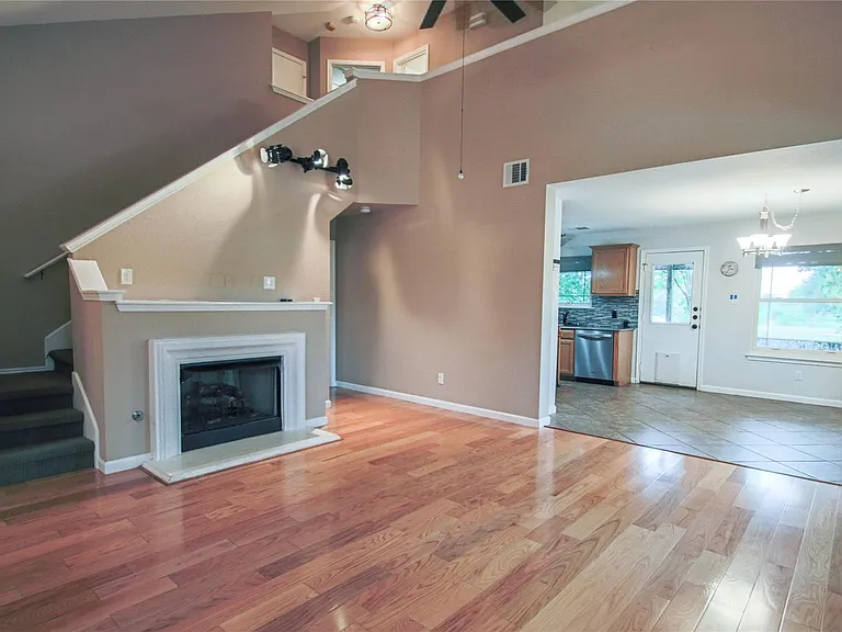 1109 Traci Michelle Dr — Photo 6