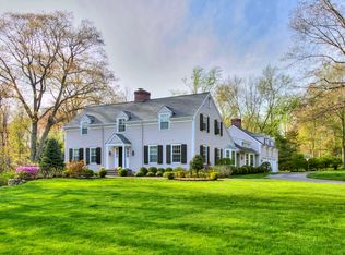 452 Hoyt Farm Rd, New Canaan, CT 06840