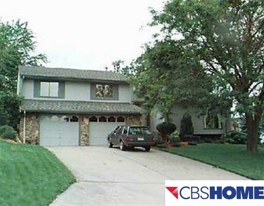 16716 Martha Cir, Omaha, NE, 68130
