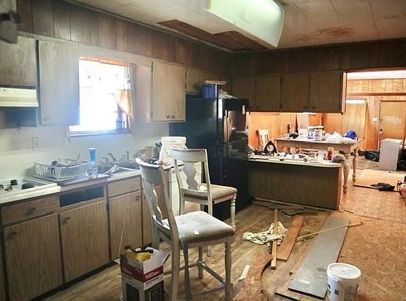 5th image of 504 Urbandale St