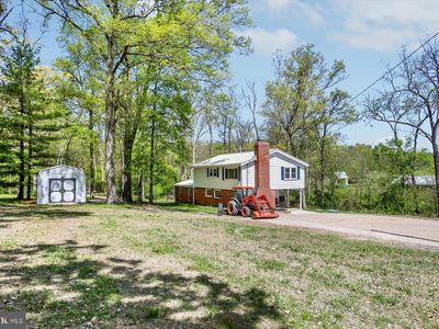 1180 New Chester Rd, New Oxford, PA, 17350