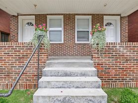 5325 Itaska St, Saint Louis, MO