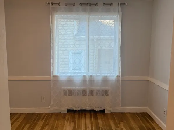 128 Seminole Ave #128, Waltham, MA 02451